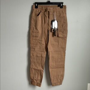 Women's Skinny Cargo Jeans in Tan